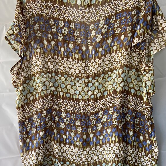 R.Q.T X-Large Blouse, Slit Cap Sleeve - Picture 2 of 6